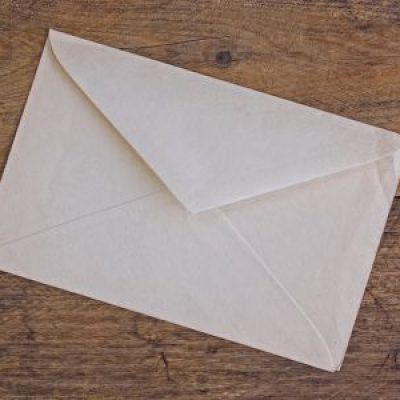 פנייה לשר התיירות בעניין העסקת מדריכים שאינם בעלי רישיון
