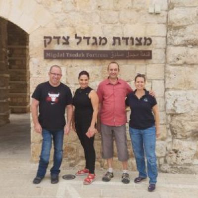 דרישת שלום ממגדל צדק
