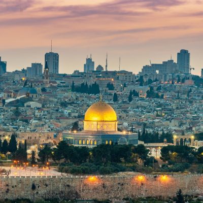 אפריל 2025 בירושלים- מפגש שיא של חגים ואירועים דתיים
