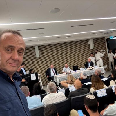 פגישה אינפורמלית של הנהלת האגודה במשרד התיירות